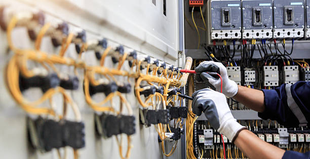 Professional Electrician technician working in Moonachie, NJ